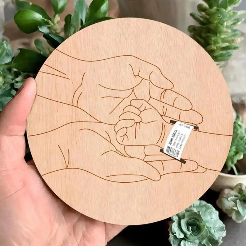 Souvenir Gravé Parent & Bébé – Un Moment d’Amour à Garder Pour Toujours