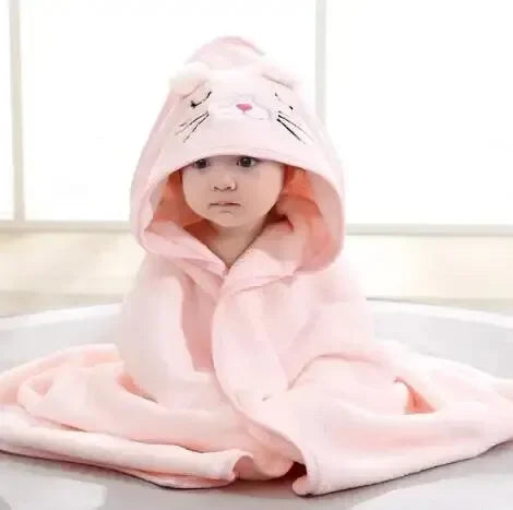 Cape de bain à capuche “Petit Animal” – Douceur, chaleur et tendresse après le bain