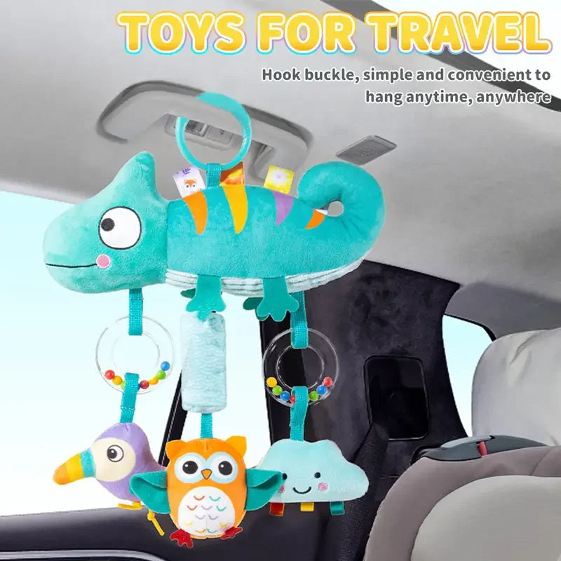 Jouet suspendu “Animaux de Voyage” – Éveil sensoriel pour poussette, berceau et siège auto